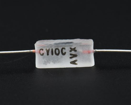 Picture of Military Glass Capacitor M23269/01-xxxx
